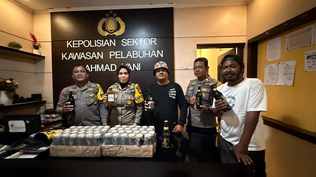 Jelang Nataru, Penyelundupan Miras dari Manado ke Ternate Digagalkan Polisi