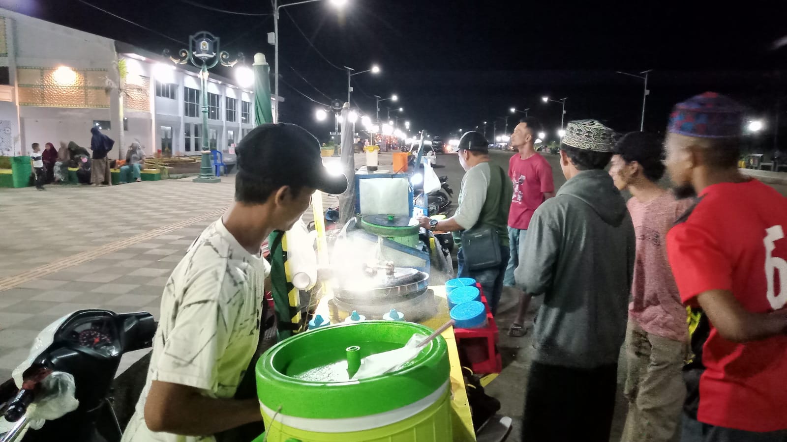 Kisah Sukses Pemuda Jogja Jualan Pentol Berbahan Tuna dan Cakalang di Morotai