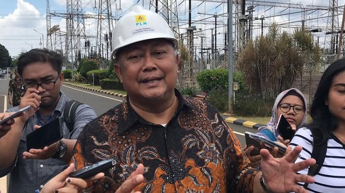 plt-direktur-utama-pln-djoko-abumanan.jpg