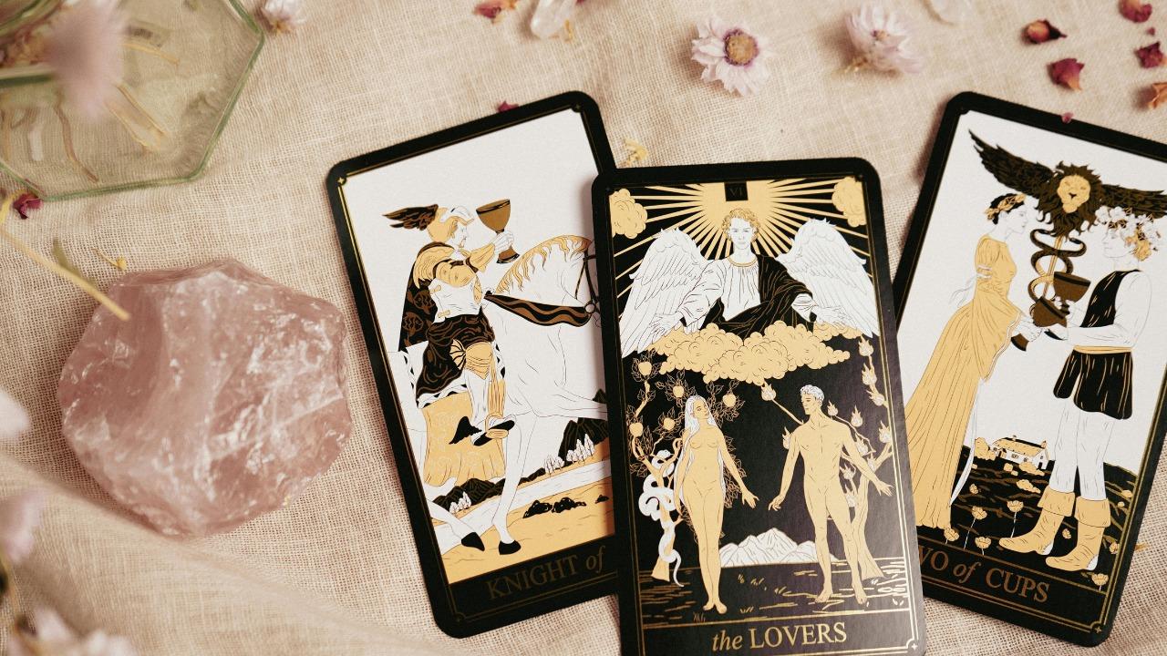 Aquarius Berharap Apa? Tahan Godaan Scorpio! Ramalan Zodiak Sabtu 7 Juni 2025