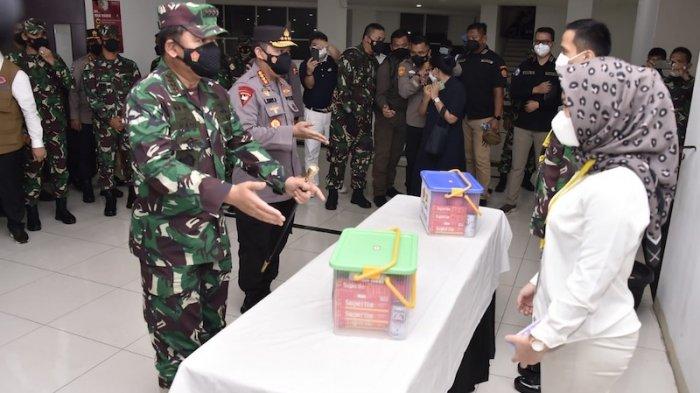 Tangis Haru Relawan Nakes RSDC Wisma Atlet saat Keinginannya Jadi Prajurit TNI Direstui Panglima