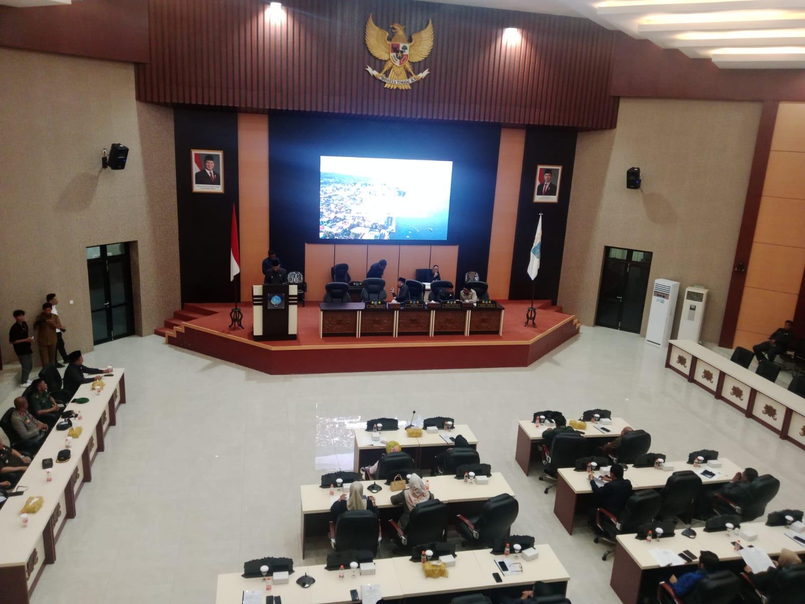 DPRD Desak Petinggi Pemkot Ternate Evaluasi Kadis PUPR