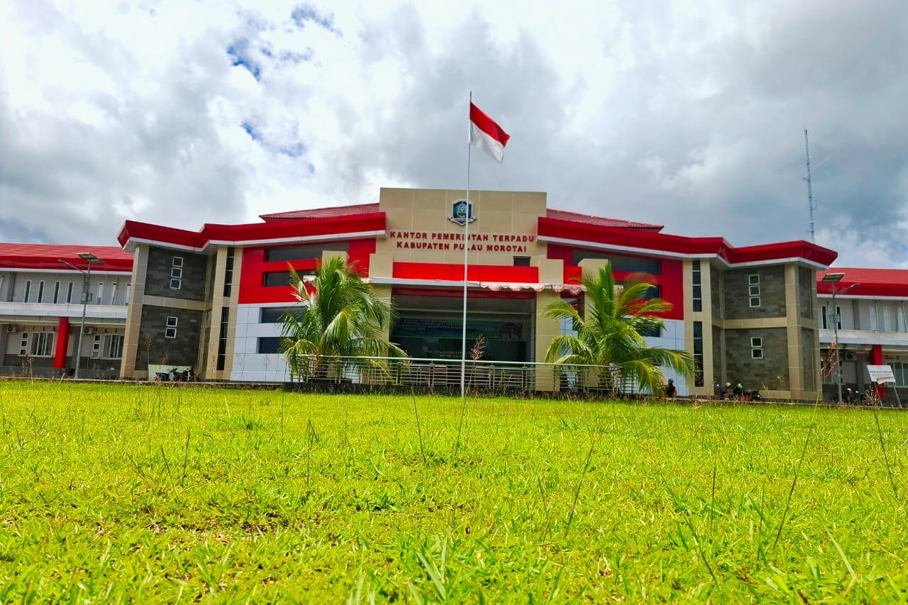 Rusli Sibua Tuntas Jalankan Program Presiden Prabowo Subianto di Morotai 