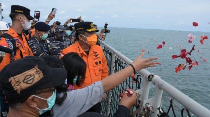 Sebulan Jatuhnya Sriwijaya Air SJ182: Boeing Digugat Keluarga Korban, Kotak CVR Belum Ditemukan