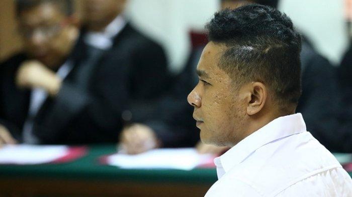 Pengakuan Terdakwa Rahmat Kadir yang Siram Novel Baswedan Pakai Air Aki: Dia Pengkhianat, Lupa Diri!