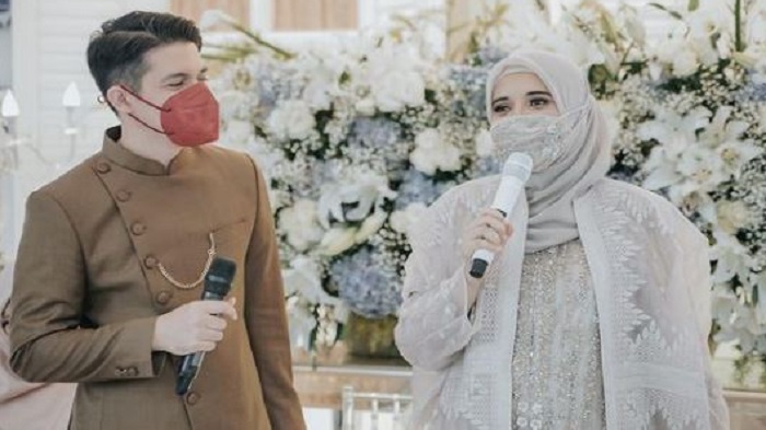 Gelar Acara 7 Bulanan, Zaskia Sungkar dan Irwansyah Ungkap Jenis Kelamin Calon Anak Pertama