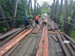 14112022_wargakaoperbaikijembatan.jpg