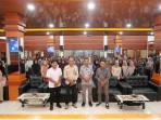 806 Mahasiswa Dapat Beasiswa, Rektor Unkhair Ternate Abdullah Jabid Tekankan Kelulusan Tepat Waktu