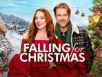 Falling-for-Christmas-2022.jpg