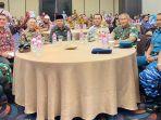 Foto-bersama-pada-Rakor-Percepatan-Penurunan-Stunting-Maluku-Utara-Tahun-2024.jpg<pf>Sambutan-Plt-Gubernur-Maluku-Utara-pada-Rakor-PPS-Malut-Tahun-2024.jpg<pf>Deputi-KSPK-BKKBN-RI-Generasi-Muda-Harus-Sehat-dan-Hebat-serta-Tidak-Stunting.jpg<pf>Sambutan-Kaper-BKKBN-Maluku-Utara-pada-Rakor-PPS-Maluku-Utara-Tahun-2024.jpg