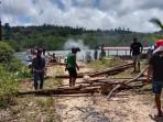 Tarif Lintas Mahal, Warga Desa Kawalo-woyo Taliabu Palang Jembatan Sungai Likitobi