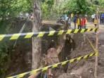 Longsor Tutup Akses Jalan Togafo–Taduma, Mobilitas Warga Ternate Barat Lumpuh