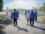 Ubaid Yakub Pastikan Penataan Taman Kantor Bupati Halmahera Timur Sesuai RAB