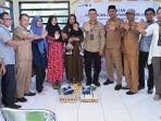 Pemberian-Sembako-kepada-anak-penderita-Stunting-danb-Ibu-Hamil-di-Pulau-Hiri-Ternate.jpg