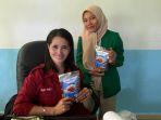 Produk-abon-ikan-Desa-Saria-Dijadikan-Oleh-oleh-tamu-yang-berkunjung-ke-Halmahera-Barat.jpg