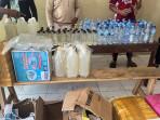 Ratusan-botol-miras-jenis-cap-tikus-diamankan-ke-Polres-Pulau-Taliabu.jpg