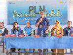Sambutan-Manager-UP3-Tual-Bpk-Eki-Putra-pada-kegiatan-PLN-Baronda-Sekolah.jpg<pf>Sambutan-Kepala-Sekolah-SMA-Negeri-3-Kepulauan-Aru-Ibu-Fatima-Efruan-Spd.jpg