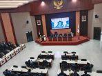 Suasana-rapat-paripurna-DPRD-Kota-Ternate.jpg