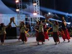 Sanggar Dabiloha Tampilkan Tarian Saloi di Pesparawi 2025, Gubernur Malut Sherly Laos Apresiasi