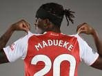 Winger-Arsenal-Noni-Madueke-saat-pertama-bergabung-18-Juli-2025-Gambar.jpg