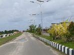 ada-jalan-berlubang-di-Pulau-Taliabu-Maluku-Utara.jpg
