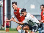 sesi-latihan-persija-jelang-laga-melawan-persib-bandung.jpg