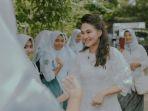 sherly-laos-ke-SMA-negeri-4-ternate.jpg