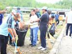 World Cleanup Day, Bupati Halmahera Timur Ubaid Yakub Ajak Warga Jaga Kebersihan Lingkungan