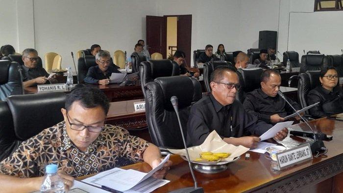 Pantas Banyak Nyaleg, Segini Rincian Pendapatan Anggota DPRD Toraja Utara - Tribuntoraja.com