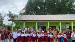 PENYALURAN-BANTUAN-Murid-SD-Ne3rr.jpg