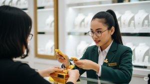 ilustrasi-jual-beli-emas-batangan-pegadaian-172025.jpg