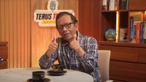 mahfud-md-jempol-prabowo-subianto-1092025.jpg