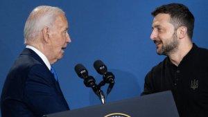 presiden-amerika-serikat-as-joe-biden-ukraina-volodymyr-zelensky-ktt-nato-1272024.jpg