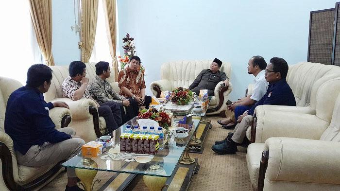 DPRD Tana Toraja Terima Kunjungan Ketua KPU Tator Berthy Paluangan