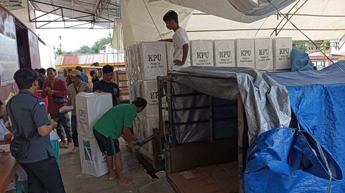 Hari Terakhir Distribusi Logistik Pemilu 2024 di Toraja Utara, KPU Harap Besok Sudah Tiba di TPS