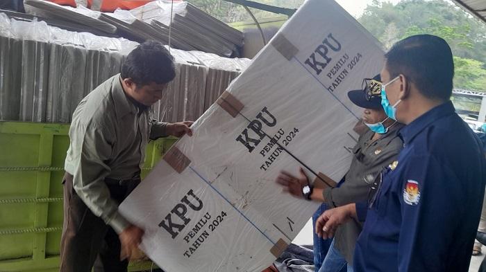 24102023_Logistik_pemilu_Toraja_Utara.jpg
