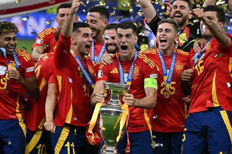 Timnas-Spanyol-mencetak-rekor-menjadi-tim-pertama-yan3rfr.jpg