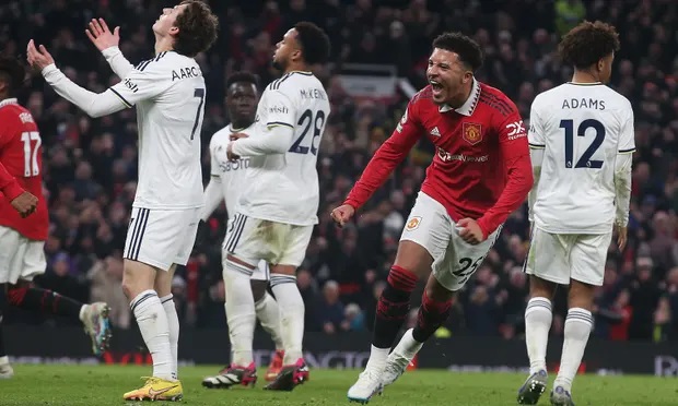 jadon-sancho-manchester-united-leeds-922023.jpg