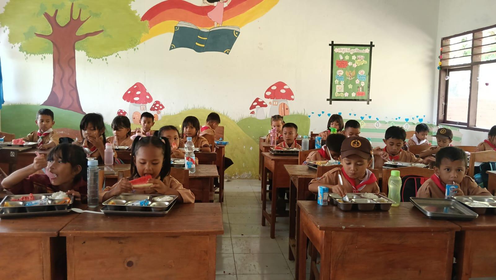 mbg-sdn-2-kesu-rantepao-toraja-utara-3102025.jpg