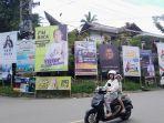 Jelang Pilkada 2024, Bacakada Tana Toraja Sosialisasikan Diri Lewat Baliho Hingga Poster di Angkot