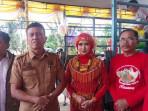 kepala-dkpp-tana-toraja-sulaiman-malia-pasar-murah-tana-toraja-13102025.jpg