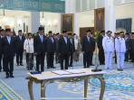 pelantikan-wamenkes-Benjamin-Paulus-wamendagri-Akhmad-Wiyagus-istana-8102025.jpg