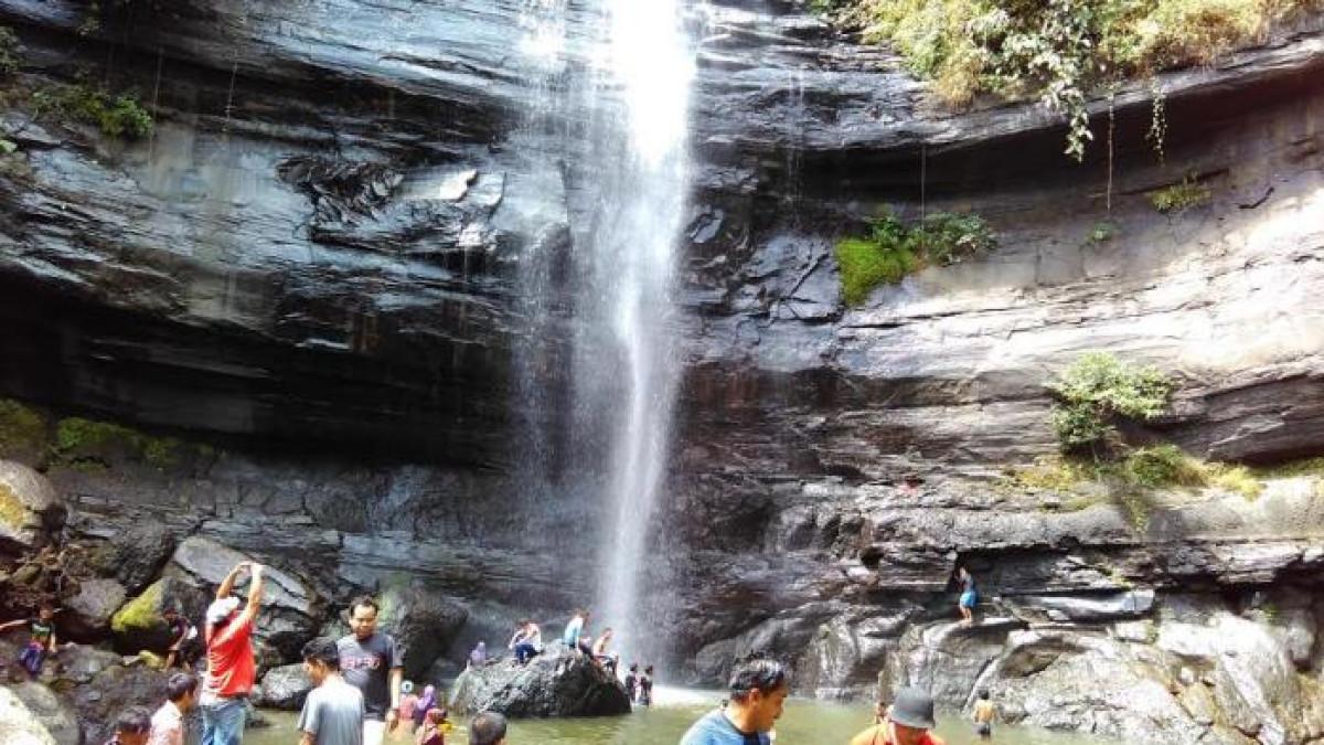 Air Terjun Karawa, satu tempat wisata di Pinrang, Sulawesi Selatan