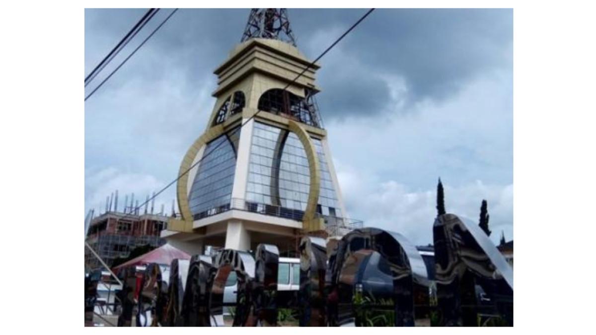 Alfa Omega Tower, Tomohon.