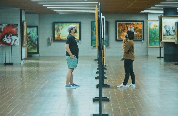 Alun-alun Surabaya; area basement