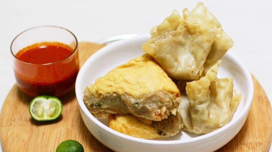 5 Kuliner Malam di Dago Bandung, Wajib Coba Batagor & Baso Simpang Dago