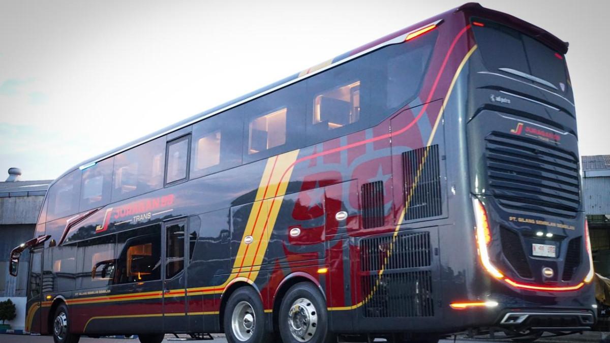 Awal Tahun 2026, Juragan 99 Trans Luncurkan 2 Bus Double Decker 19 Seat