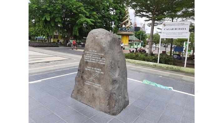 Cagar Budaya Pengibaran Merah Putih Pertama, satu tempat wisata sejarah di Pekanbaru Riau yang wajib kamu jelajahi.
