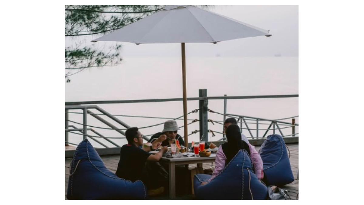 Costa Beach Club