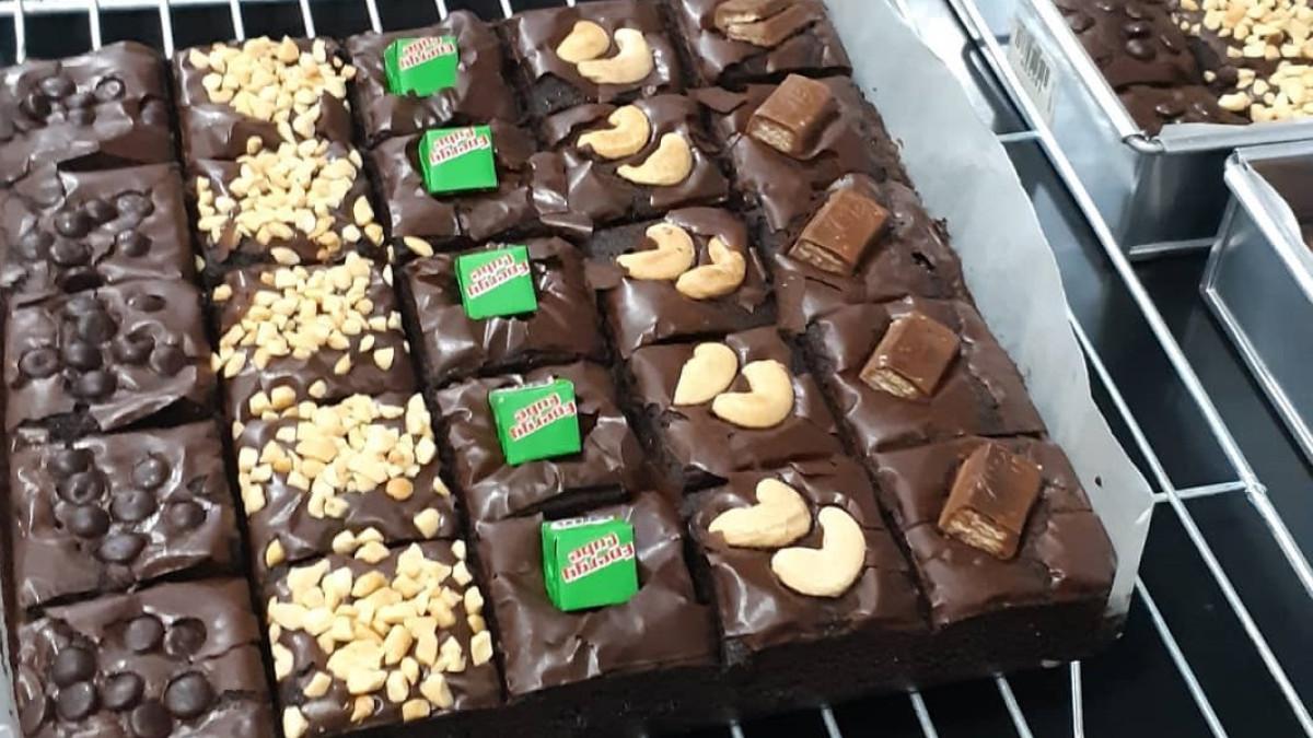 Dapur Unda, satu tempat belanja oleh-oleh di Indramayu, Jawa Barat